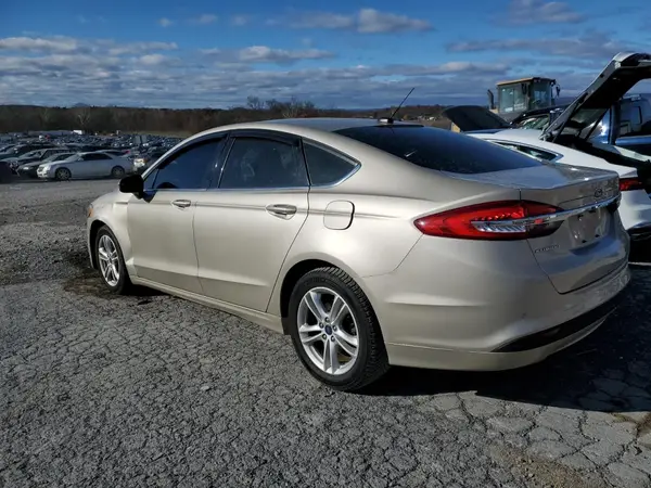 3FA6P0HD4JR230113 2018 FORD FUSION - Image 2