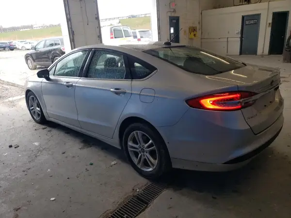 3FA6P0HD4JR230354 2018 FORD FUSION - Image 2
