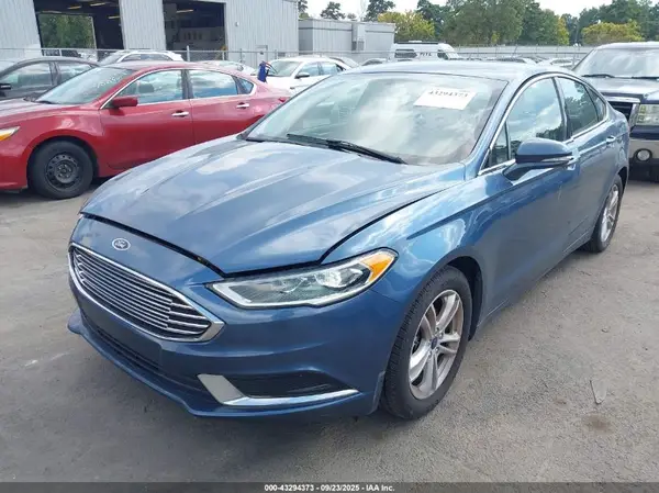 3FA6P0HD4JR231231 2018 FORD FUSION - Image 2