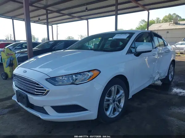 3FA6P0HD4JR260776 2018 FORD FUSION - Image 2