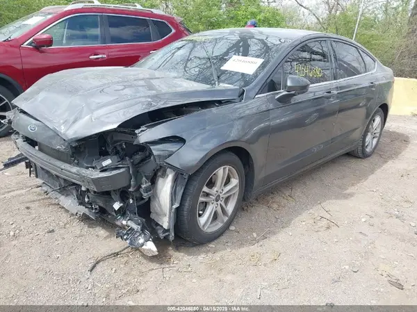3FA6P0HD4JR275780 2018 FORD FUSION - Image 2