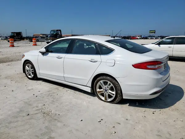 3FA6P0HD4JR280882 2018 FORD FUSION - Image 2
