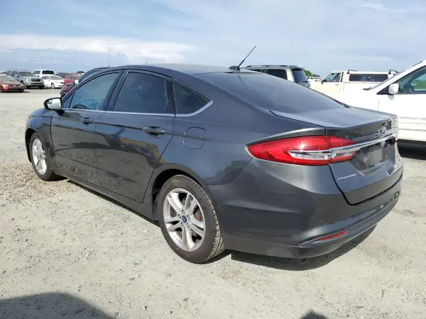 3FA6P0HD4JR285712 2018 FORD FUSION - Image 2