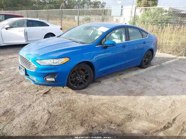 3FA6P0HD4KR114329 2019 FORD FUSION - Image 2