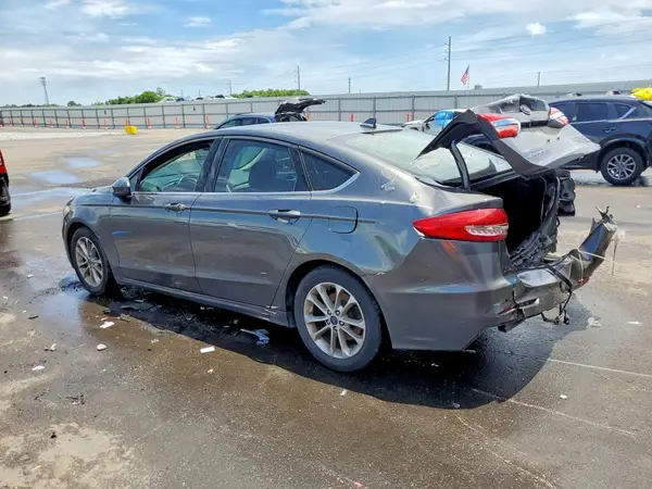 3FA6P0HD4KR128019 2019 FORD FUSION - Image 2