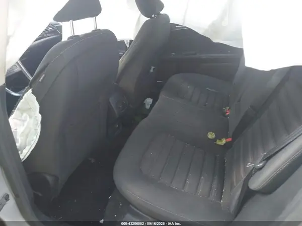 3FA6P0HD4KR128179 2019 FORD FUSION - Image 8