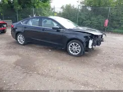 3FA6P0HD4KR129459 2019 FORD FUSION