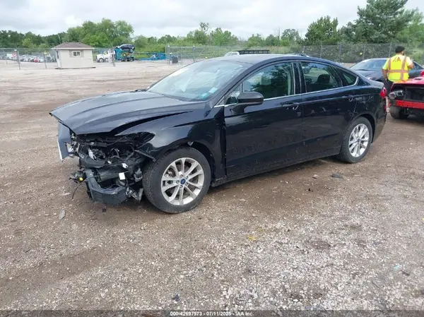 3FA6P0HD4KR129459 2019 FORD FUSION - Image 2