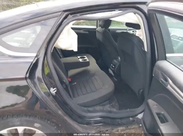 3FA6P0HD4KR129459 2019 FORD FUSION - Image 8