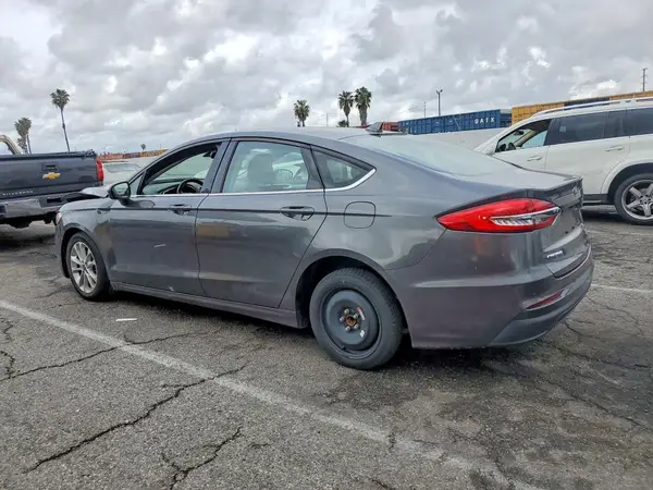 3FA6P0HD4KR134368 2019 FORD FUSION - Image 2
