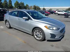 3FA6P0HD4KR135830 2019 FORD FUSION