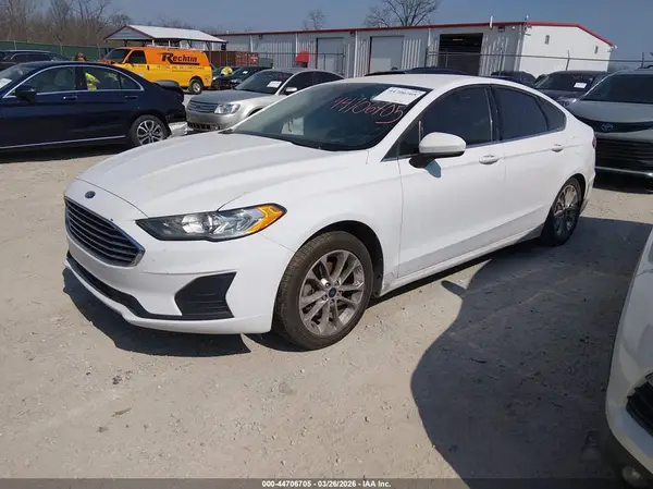 3FA6P0HD4KR136458 2019 FORD FUSION - Image 2
