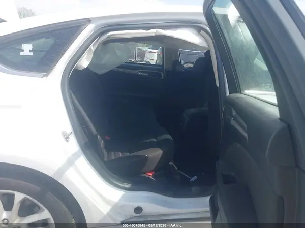 3FA6P0HD4KR148822 2019 FORD FUSION - Image 8