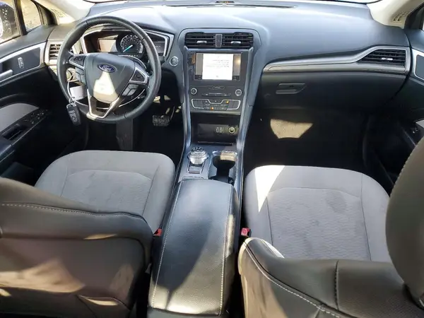 3FA6P0HD4KR160176 2019 FORD FUSION - Image 8