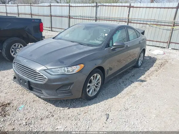 3FA6P0HD4KR166138 2019 FORD FUSION - Image 2