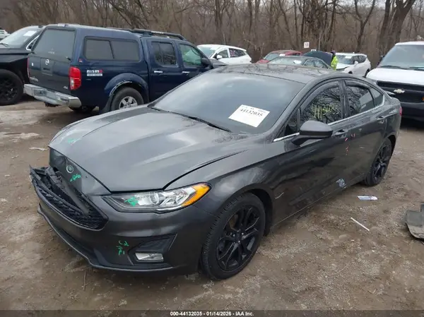3FA6P0HD4KR166348 2019 FORD FUSION - Image 2