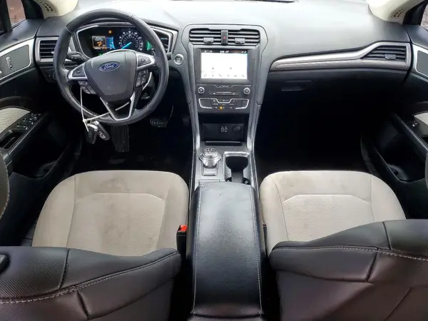 3FA6P0HD4KR168634 2019 FORD FUSION - Image 8