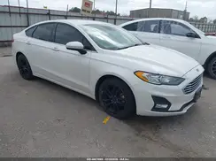 3FA6P0HD4KR170352 2019 FORD FUSION
