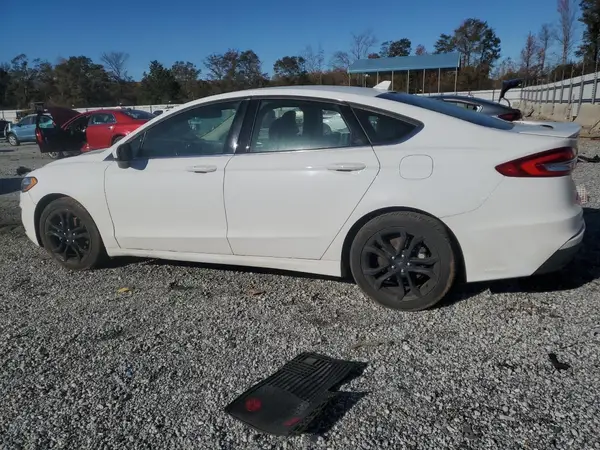 3FA6P0HD4KR170982 2019 FORD FUSION - Image 2