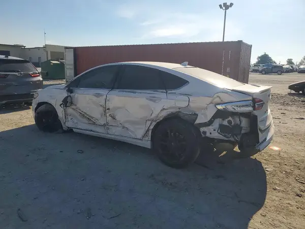 3FA6P0HD4KR178631 2019 FORD FUSION - Image 2