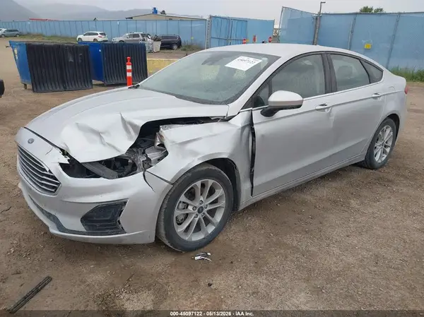 3FA6P0HD4KR179813 2019 FORD FUSION - Image 2