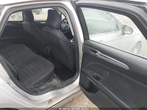3FA6P0HD4KR179813 2019 FORD FUSION - Image 8