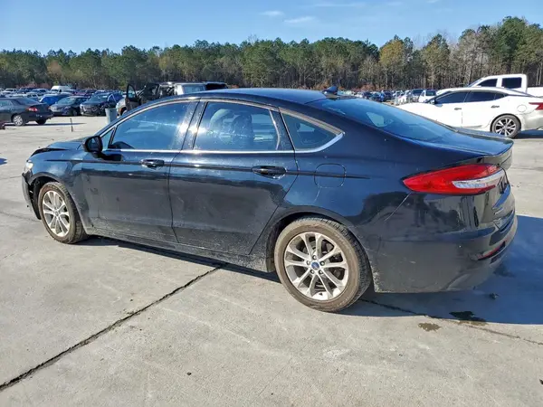 3FA6P0HD4KR203379 2019 FORD FUSION - Image 2