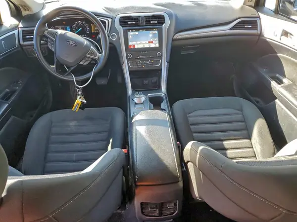 3FA6P0HD4KR203379 2019 FORD FUSION - Image 8
