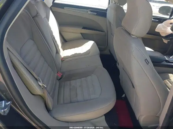 3FA6P0HD4KR203639 2019 FORD FUSION - Image 8