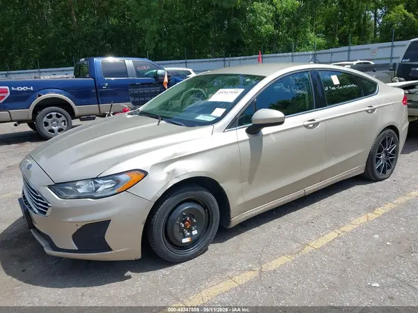 3FA6P0HD4KR203981 2019 FORD FUSION - Image 2