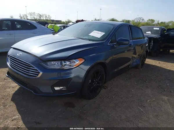 3FA6P0HD4KR246605 2019 FORD FUSION - Image 2