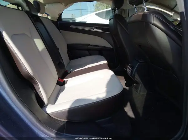 3FA6P0HD4KR246605 2019 FORD FUSION - Image 8