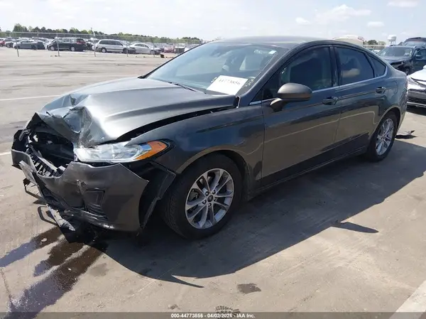 3FA6P0HD4KR246703 2019 FORD FUSION - Image 2