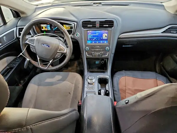 3FA6P0HD4KR246779 2019 FORD FUSION - Image 8