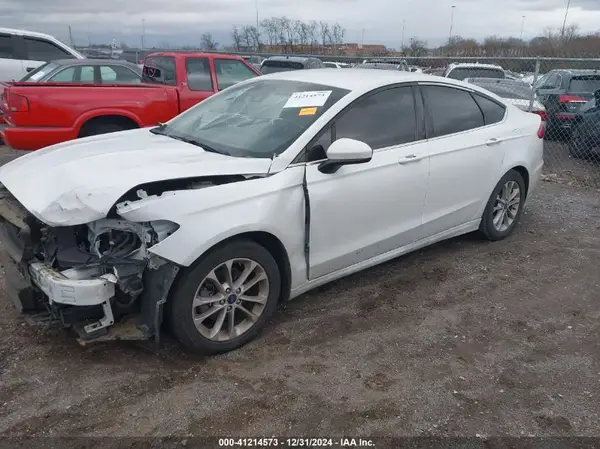 3FA6P0HD4KR246815 2019 FORD FUSION - Image 2