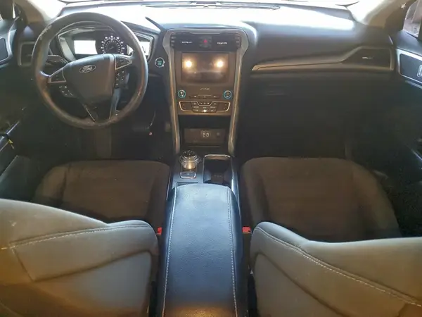 3FA6P0HD4KR247057 2019 FORD FUSION - Image 8