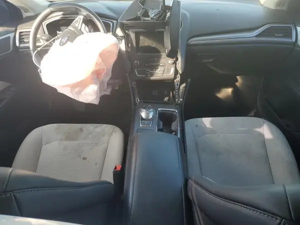 3FA6P0HD4KR247804 2019 FORD FUSION - Image 8