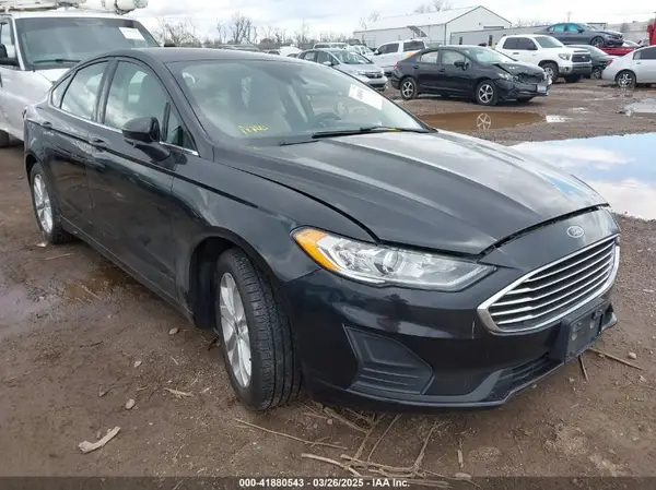 3FA6P0HD4KR248841 2019 FORD FUSION - Image 1
