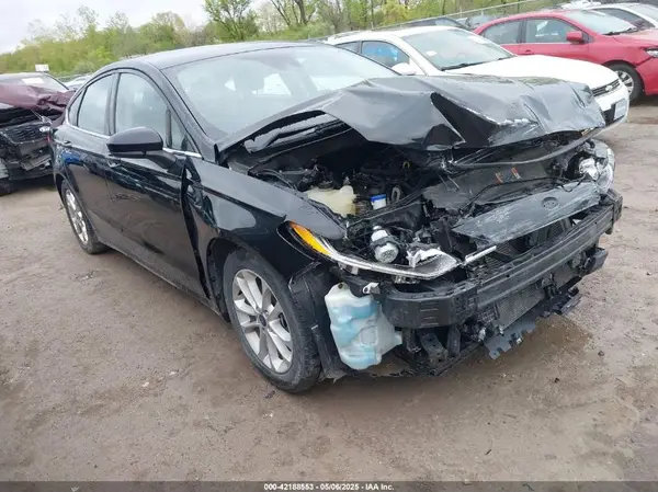 3FA6P0HD4KR249679 2019 FORD FUSION - Image 1