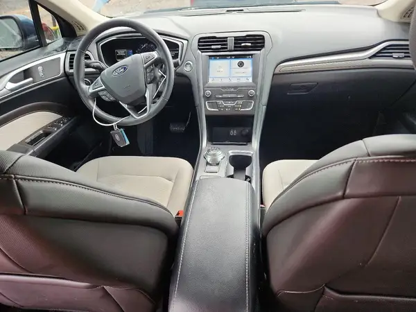 3FA6P0HD4KR250959 2019 FORD FUSION - Image 8