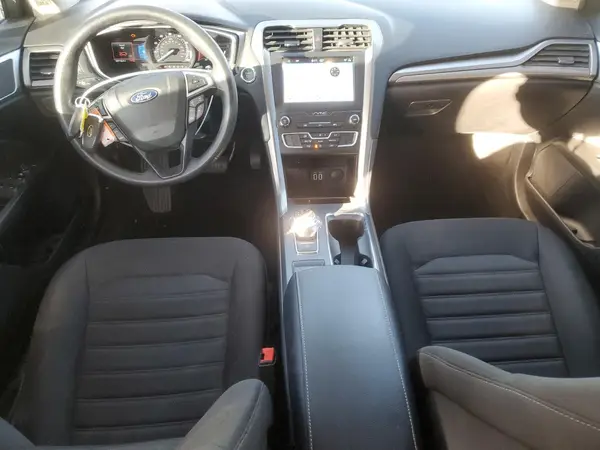 3FA6P0HD4KR251223 2019 FORD FUSION - Image 8