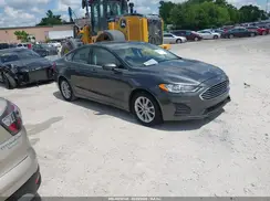 3FA6P0HD4KR275960 2019 FORD FUSION