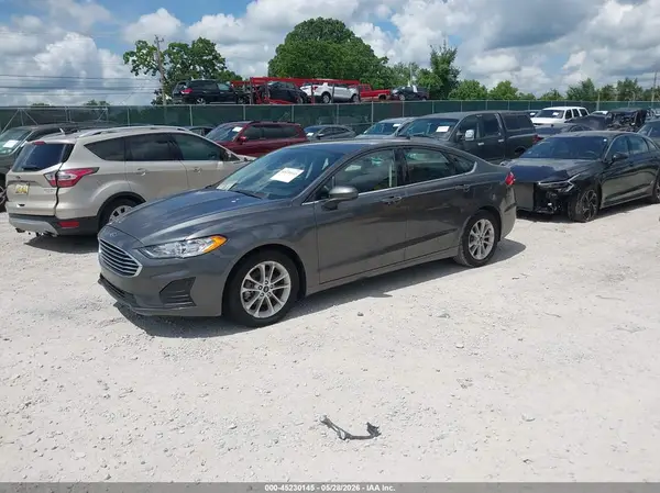 3FA6P0HD4KR275960 2019 FORD FUSION - Image 2