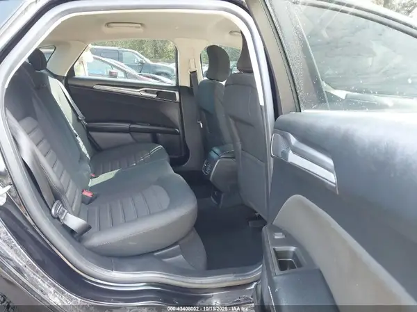3FA6P0HD4KR277076 2019 FORD FUSION - Image 8
