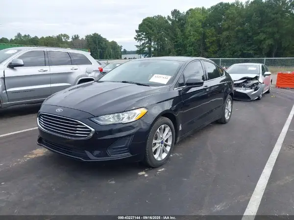 3FA6P0HD4KR280334 2019 FORD FUSION - Image 2