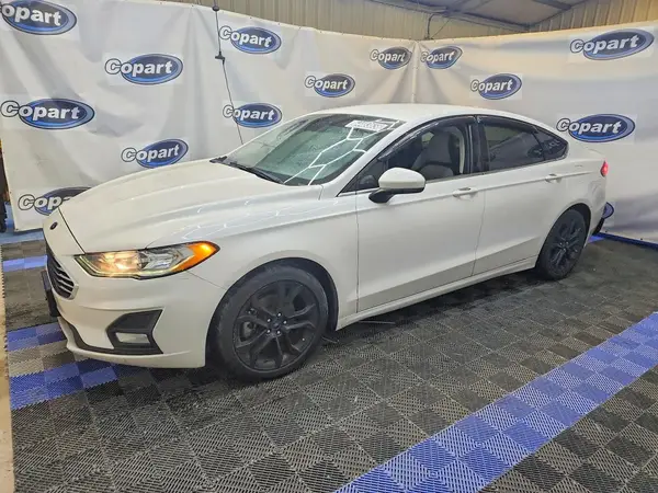 3FA6P0HD4KR282665 2019 FORD FUSION - Image 1