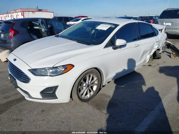 3FA6P0HD4KR284321 2019 FORD FUSION - Image 2