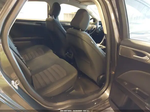 3FA6P0HD4LR107835 2020 FORD FUSION - Image 8