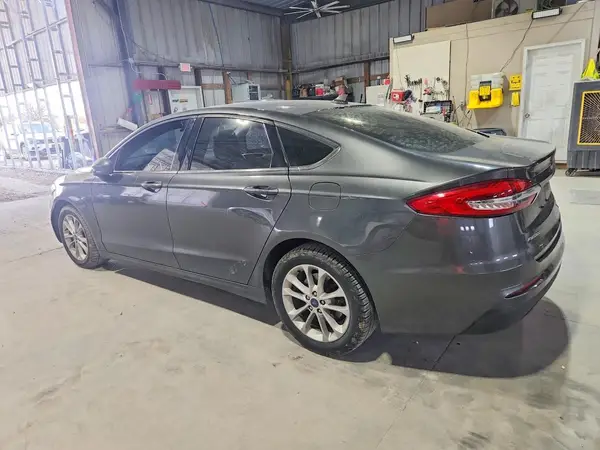 3FA6P0HD4LR112260 2020 FORD FUSION - Image 2