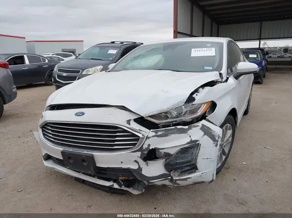 3FA6P0HD4LR125767 2020 FORD FUSION - Image 2